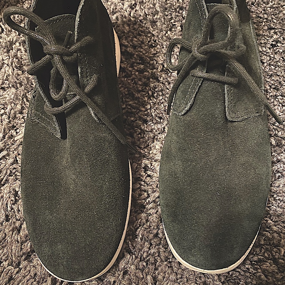 Men’s UGG boot